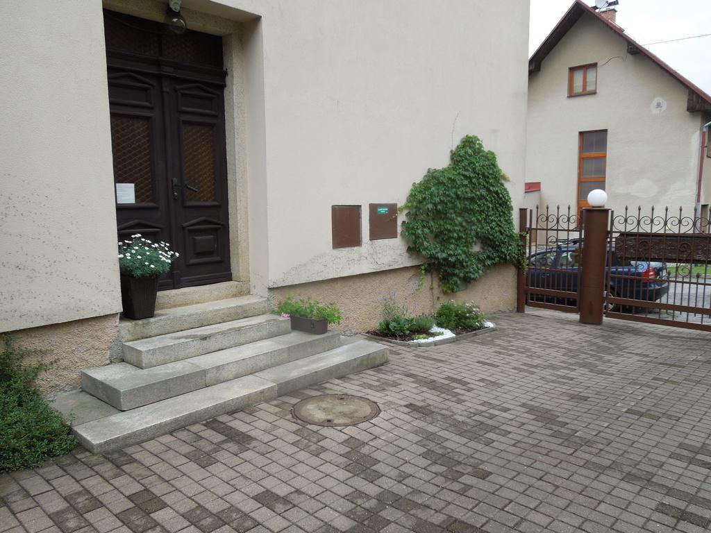 Penzion Bazalka Jablonec nad Nisou Exterior foto